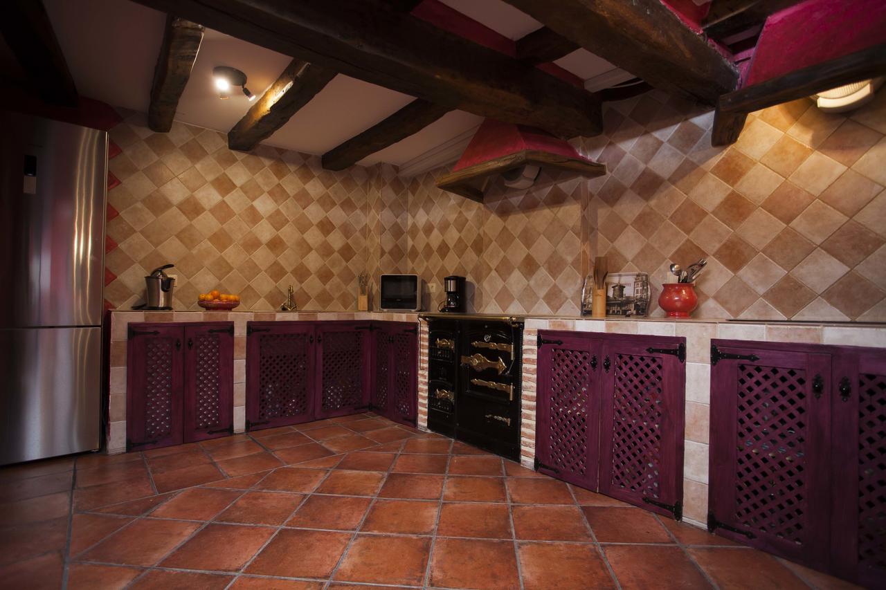 Hotel Rural La Torre De Bisjueces Eksteriør bilde