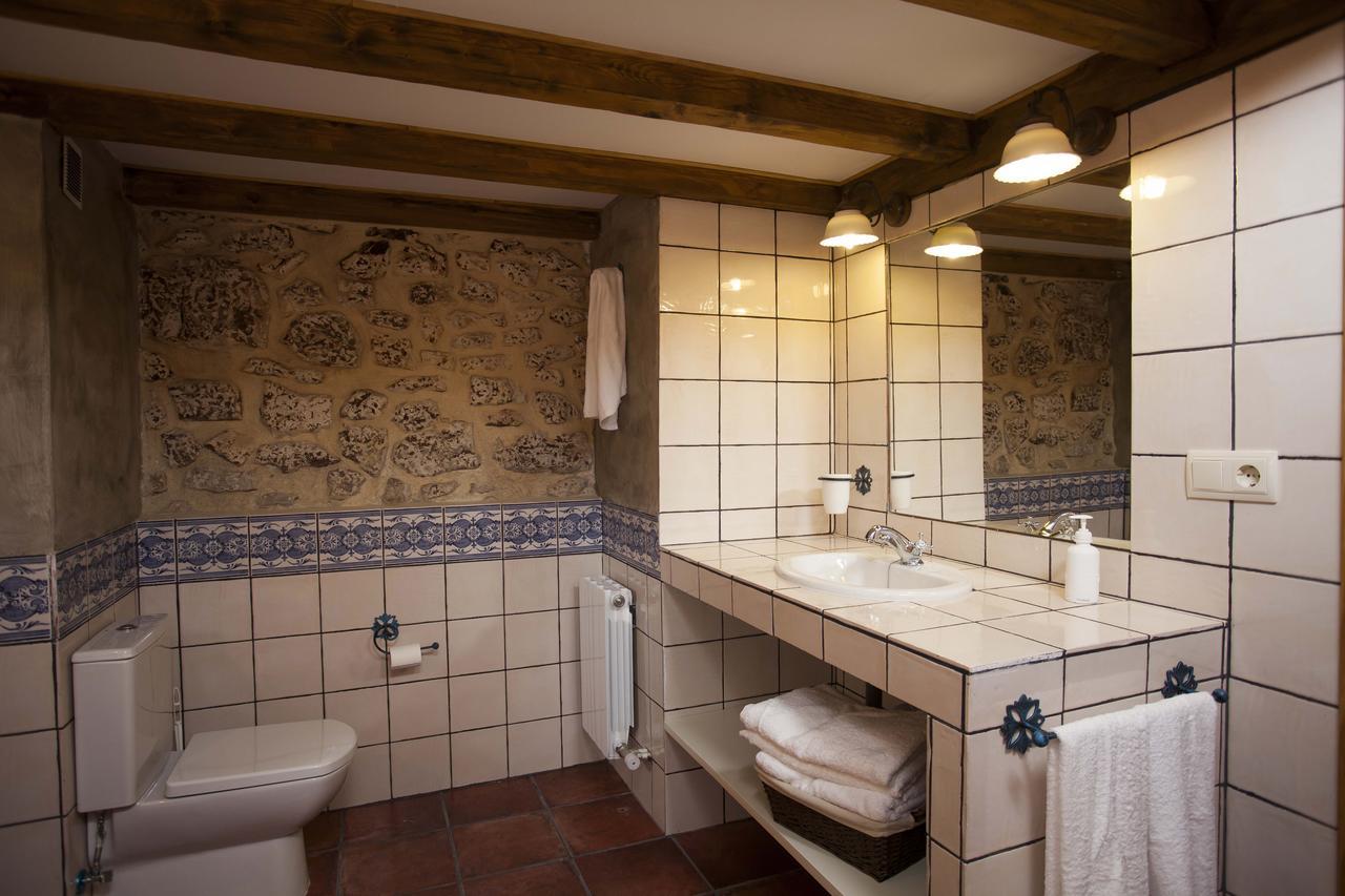 Hotel Rural La Torre De Bisjueces Eksteriør bilde