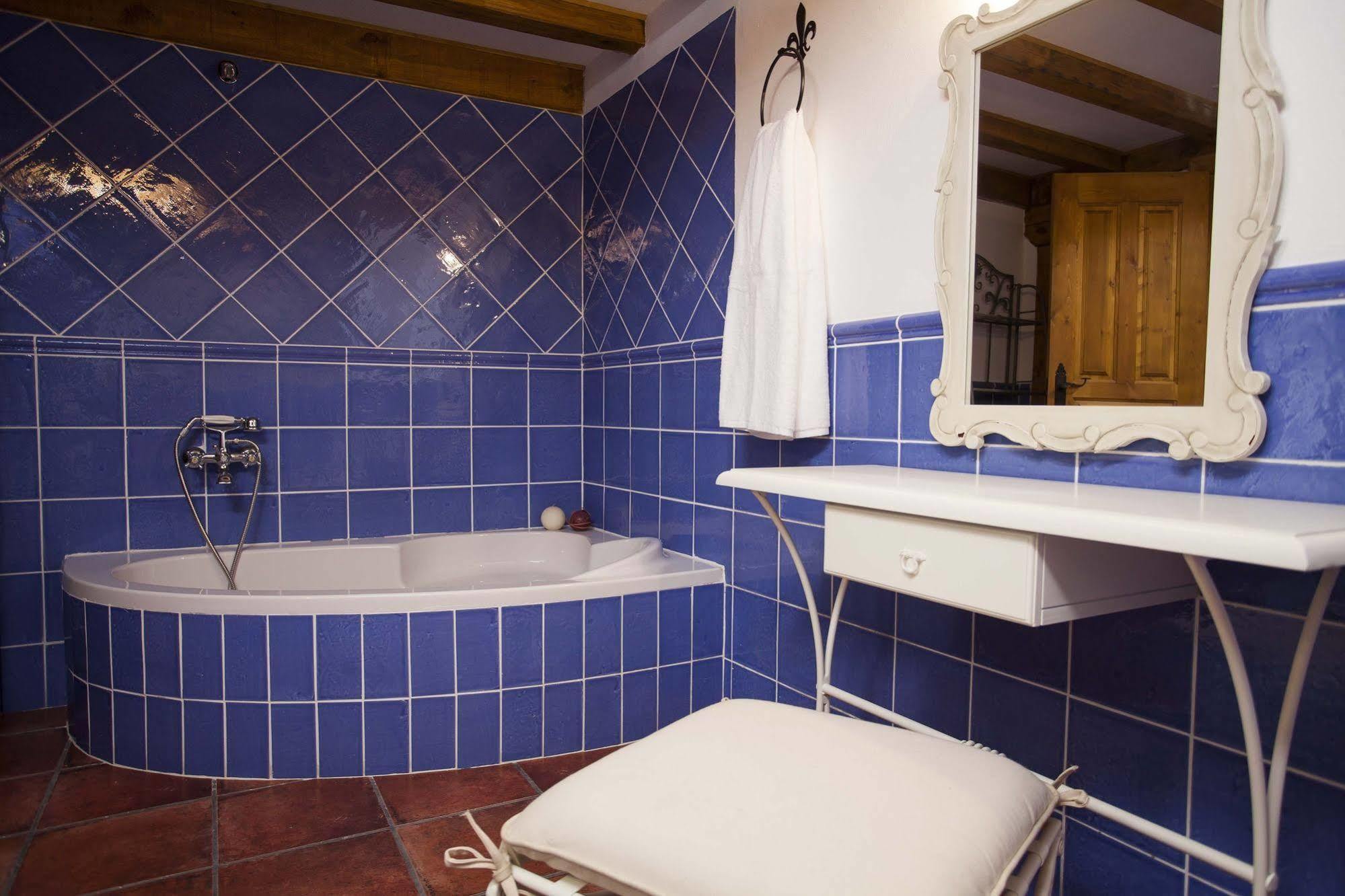 Hotel Rural La Torre De Bisjueces Eksteriør bilde