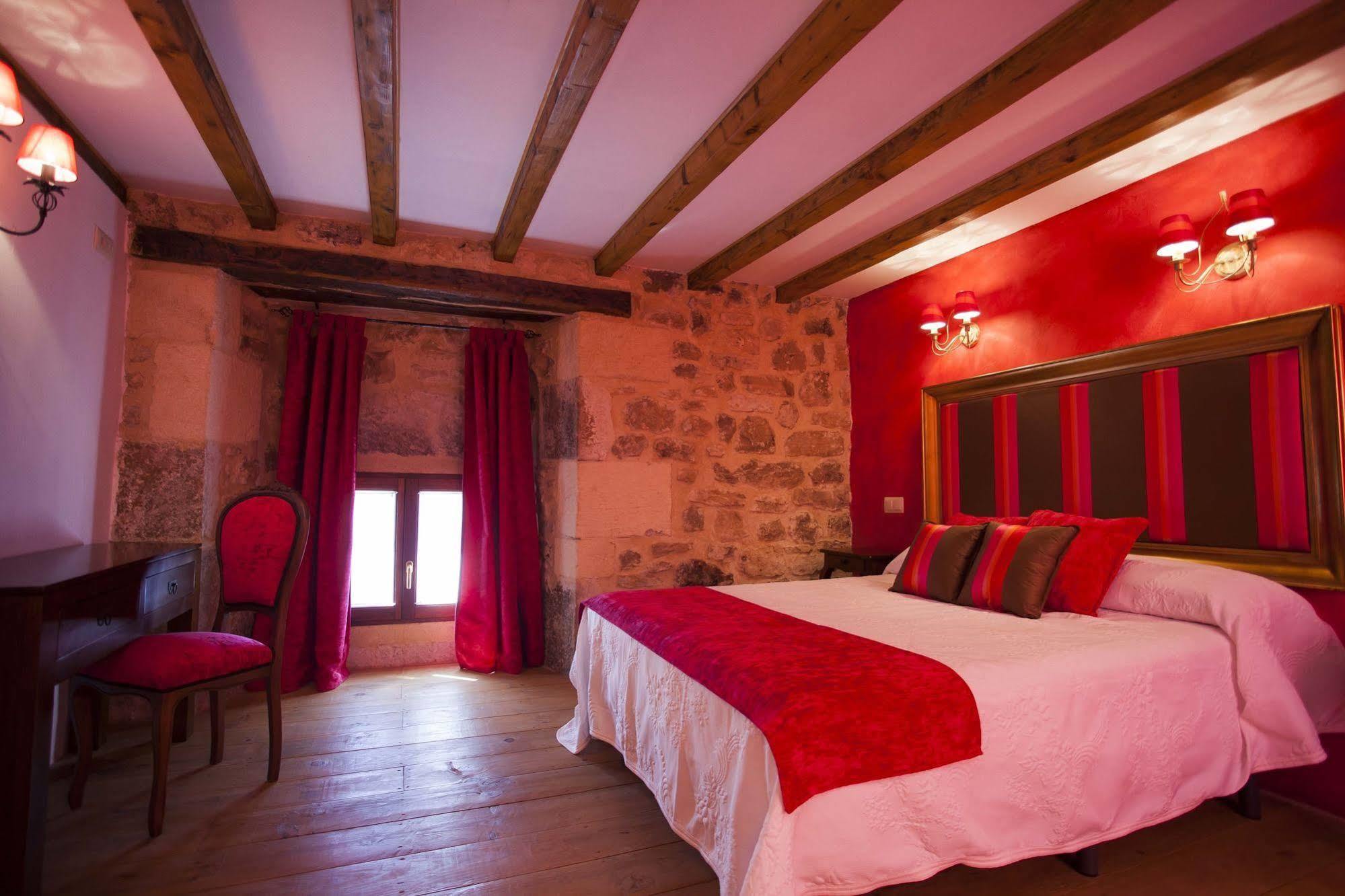 Hotel Rural La Torre De Bisjueces Eksteriør bilde